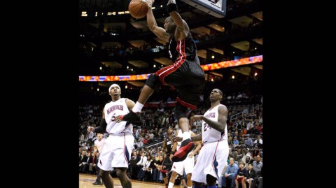 2026NBA季后赛首轮激战正酣：巨星对决与新王崛起