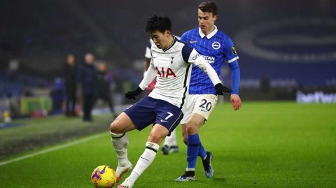 海鸥终翱翔主场破魔咒，热刺陷泥潭客城再折戟