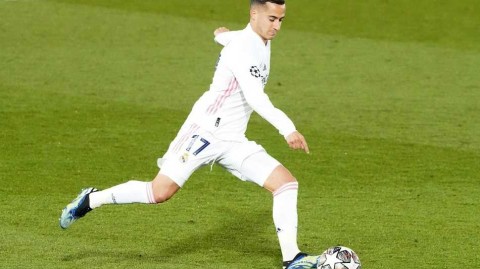 巴斯克斯的皇马生涯：从青训瑰宝到250场里程碑的全能战士