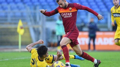 奥林匹克的红狼盛宴：罗马三球完胜帕尔马，姆希塔良引领狂攻浪潮