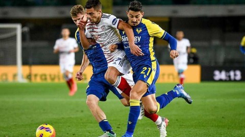 维罗纳主场与卡利亚里互交白卷：本特戈迪球场的激战与遗憾