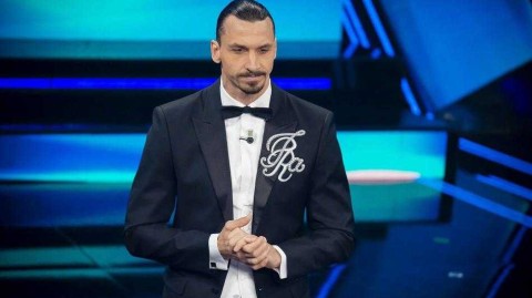 神驾临利古里亚：伊布拉希莫维奇在圣雷莫音乐节的王者瞬间