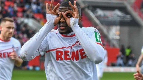 法国神锋落叶归根，莫德斯特租借加盟圣埃蒂安只为完成父亲遗愿