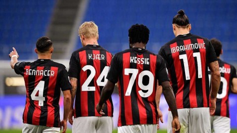 神兵天降！伊布王者归来梅开二度，AC米兰客场掀翻国际米兰