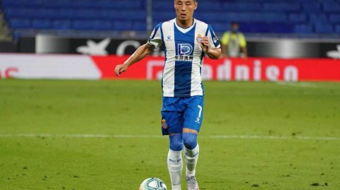 武磊首发闪耀诺坎普，西班牙人鏖战皇马虽败犹荣