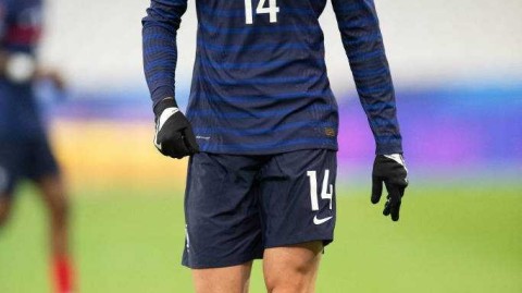 拉比奥特的欧洲杯之梦：从渴望舞台到中柱遗憾