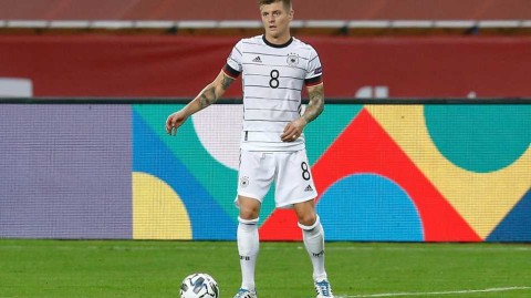 惨败西班牙后暗流涌动，克罗斯的队长野望与德国队的权力游戏