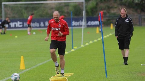 疫情下的坚守：科隆在希望与阴霾中备战德甲重启