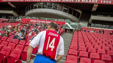 约翰与约翰内斯球迷专属日：免费探秘克鲁伊夫竞技场