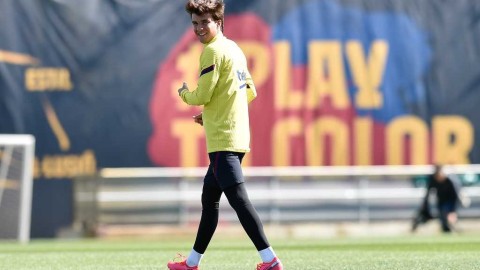 巴萨复训倒计时：诺坎普草皮上的春天讯号