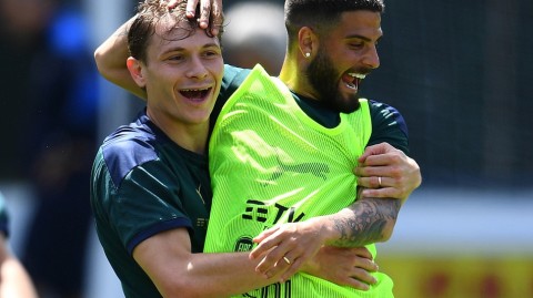 蓝衣军团蓄势待发：重温意大利队在罗马备战欧洲杯的激情瞬间