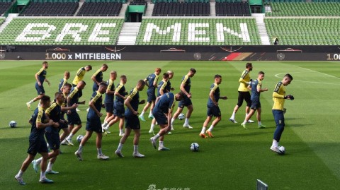 蓝黄军团不莱梅集结 新帅首训开启欧洲杯征程