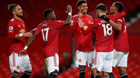 玫瑰德比变进球盛宴，曼联六球狂扫利兹联强势闯入前三