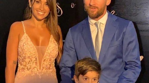 梅西全家助阵苏亚雷斯结婚纪念日，长子蒂亚戈表情成全场焦点