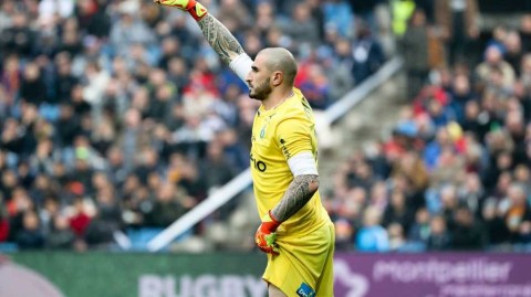 圣埃蒂安十年功勋遭驱逐，三十四岁门神鲁菲尔心碎欲退役