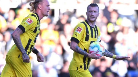 绿茵烽火：友谊赛场上多特蒙德与瓦伦西亚的盛夏交锋