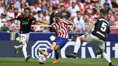 西甲赛场马德里竞技完胜奥萨苏纳