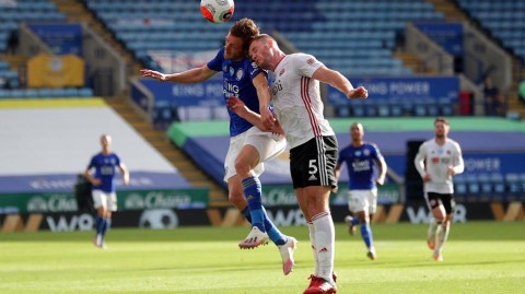 蓝狐关键胜利，皇权球场之夜：莱斯特城二比零击退谢菲尔德联