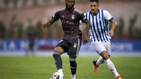 友谊赛战火：阿拉维斯逆转贝西克塔斯实录