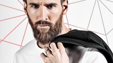 梅西与艾尔莎联袂演绎腕间魅力，成功男人与维密天使的璀璨碰撞