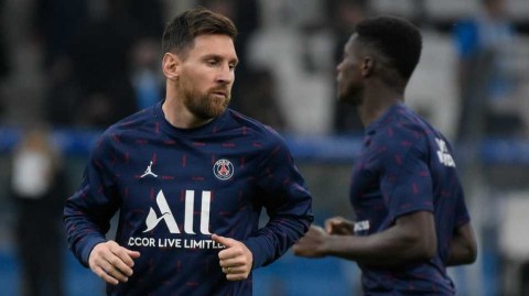 梅西遭遇十六载未见开局挑战，巴黎生涯进球荒引热议