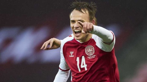 北欧童话在赫尔宁上演：丹麦八球狂胜摩尔多瓦，创纪录之夜全景回顾