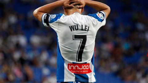 武磊首发屡失良机，西班牙人主场三球饮恨跌入降级深渊