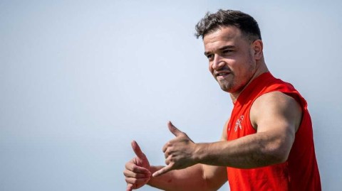 沙奇里比六激励全队 瑞士训练蓄力生死战