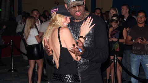 回顾大虫罗德曼：从NBA篮板王到2026年 WWE 名人堂的跨界传奇