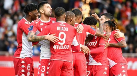 摩纳哥冬日狂想曲：四球大胜梅斯，路易二世球场的璀璨之夜