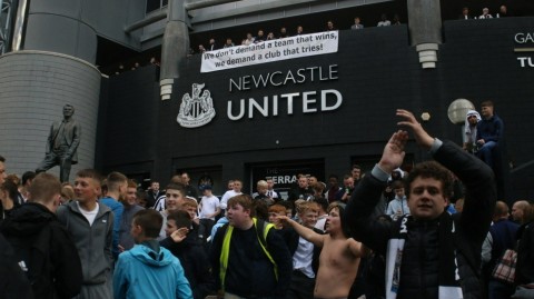 苦尽甘来：沙特财团入主圣詹姆斯公园，纽卡球迷终迎曙光