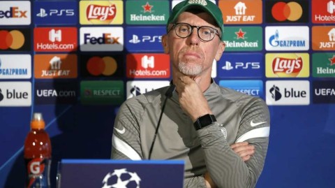 欧冠生死战前夜，费伦茨瓦罗斯的瑞士赌局