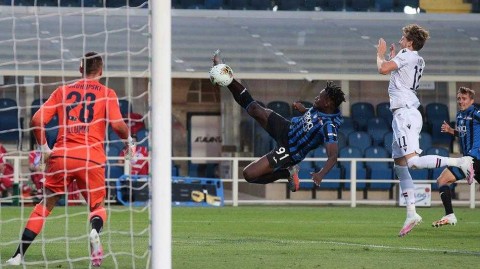 真蓝黑狂飙不止！穆里尔一击制胜，亚特兰大主场气吞博洛尼亚