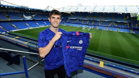 蓝军新锐普利西奇，从备受质疑到闪耀英超的“美国队长”