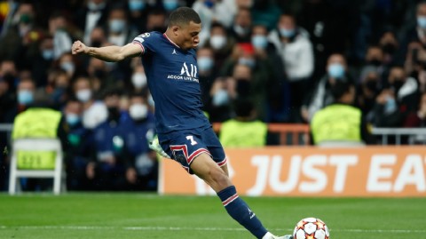 绿茵闪电姆巴佩的非凡旅程