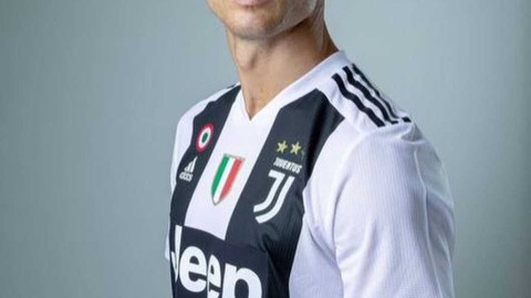 回溯传奇巅峰：解密C罗那一次载入史册的法国足球专访