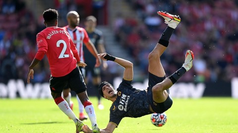 英雄归来！希门尼斯一剑封喉，狼队客场力克圣徒