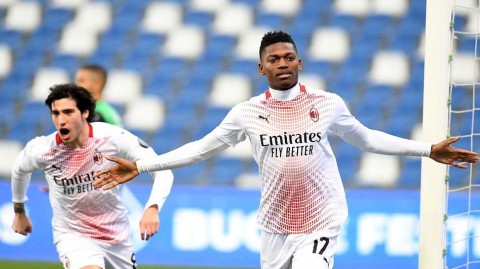 意甲经典夜：莱奥六秒闪电破门，特奥上演贝尔式超车助攻