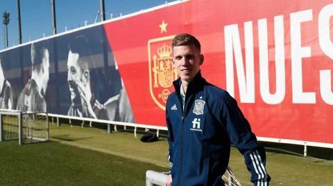 奥尔莫：利剑出鞘，瞄准卡塔尔——西班牙新星世预赛前的坚定誓言