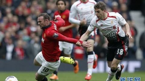 英超保级格局改写：利兹联主场3-0横扫狼队，奥卡福传射建功，狼队17分垫底再遭重创