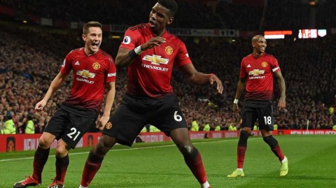 梦剧场狂欢夜！博格巴起舞拉什福德魔术师，曼联四球大胜伯恩茅斯