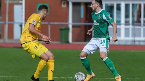 德国杯首轮：耶拿主场惨遭不莱梅零封，绿白军团开启新赛季胜利航程