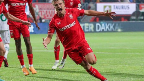 特温特主场力擒哈马比欧协联资格赛占得先机