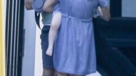 神灯情缘：兰帕德暂别小千金，与美女主播妻子享受惬意二人世界