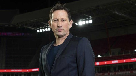 德国教头施密特正式挂帅埃因霍温，曾在中超留下激情与眼泪