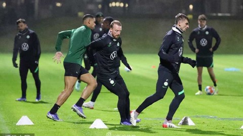 狼堡冬日备战记