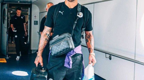 好事多磨终抵金陵 蓝月亮中国行全记录