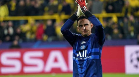 巴黎最后一道屏障倒下，纳瓦斯含泪告别欧冠半决赛