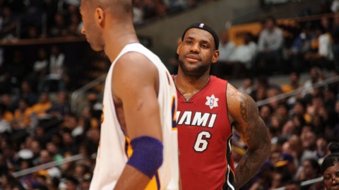 回溯经典对决，科比詹姆斯圣诞大战的宿命交错