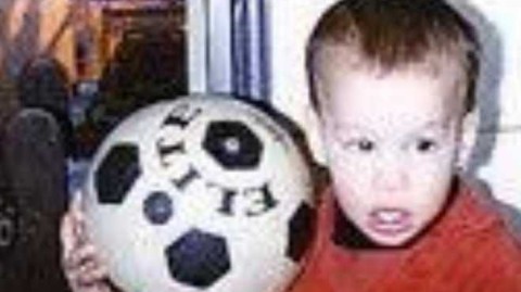 禁区之王：范尼斯特鲁伊，那些让门将颤抖的橙色记忆